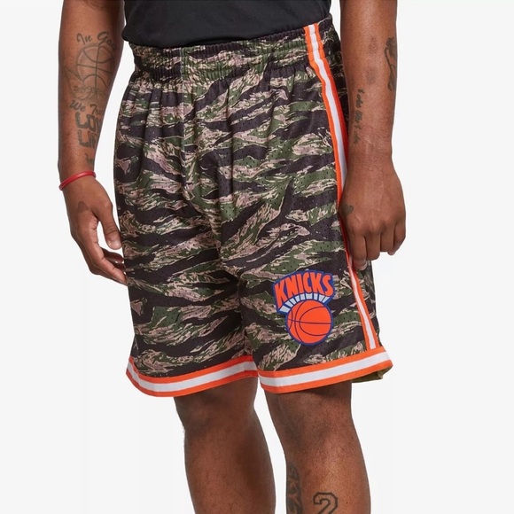 Mitchell & Ness New York Knicks 1991-92 CAMO Swingman Shorts Men’s L - Picture 1 of 11